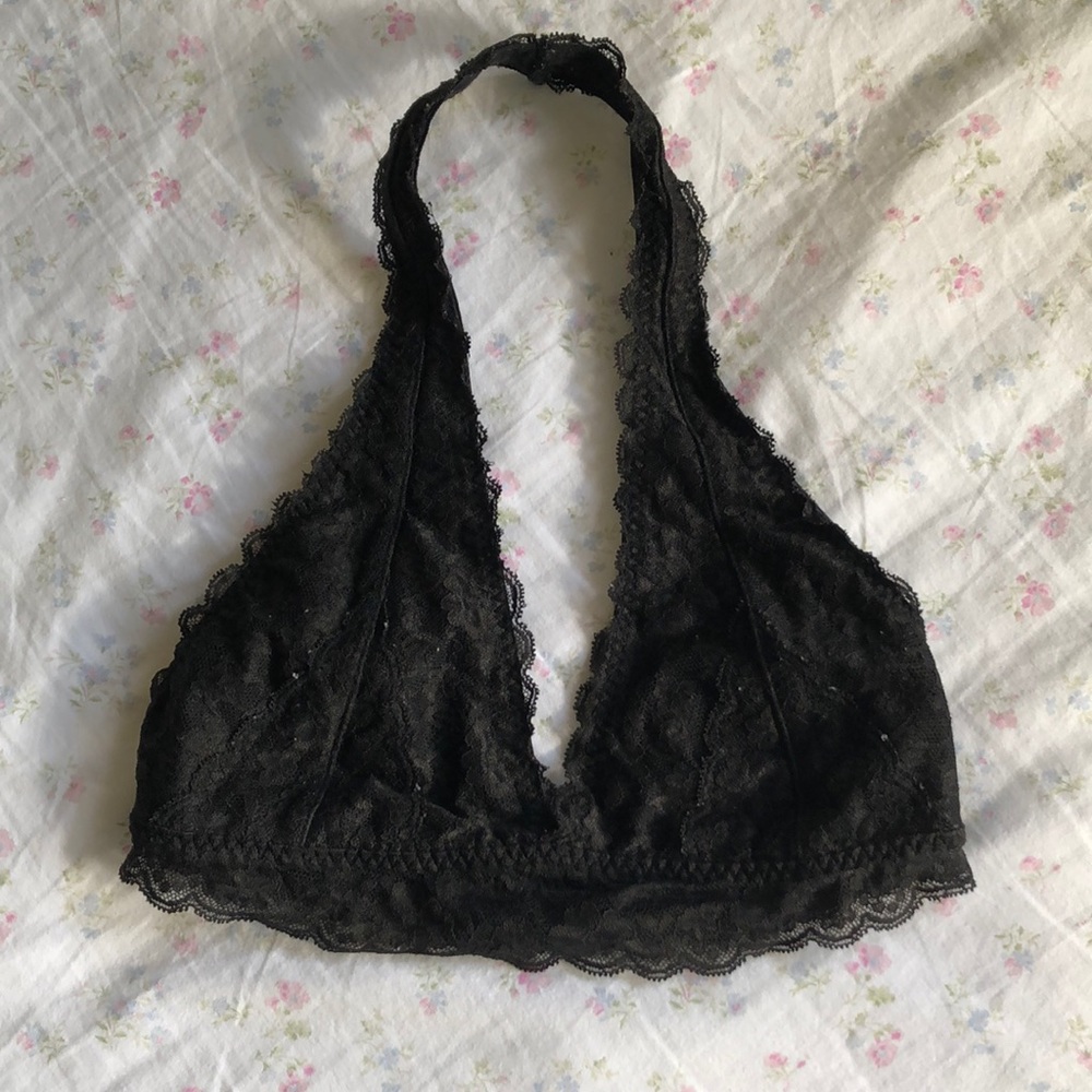 Gilly Hicks Black Lacy Halter Bralette